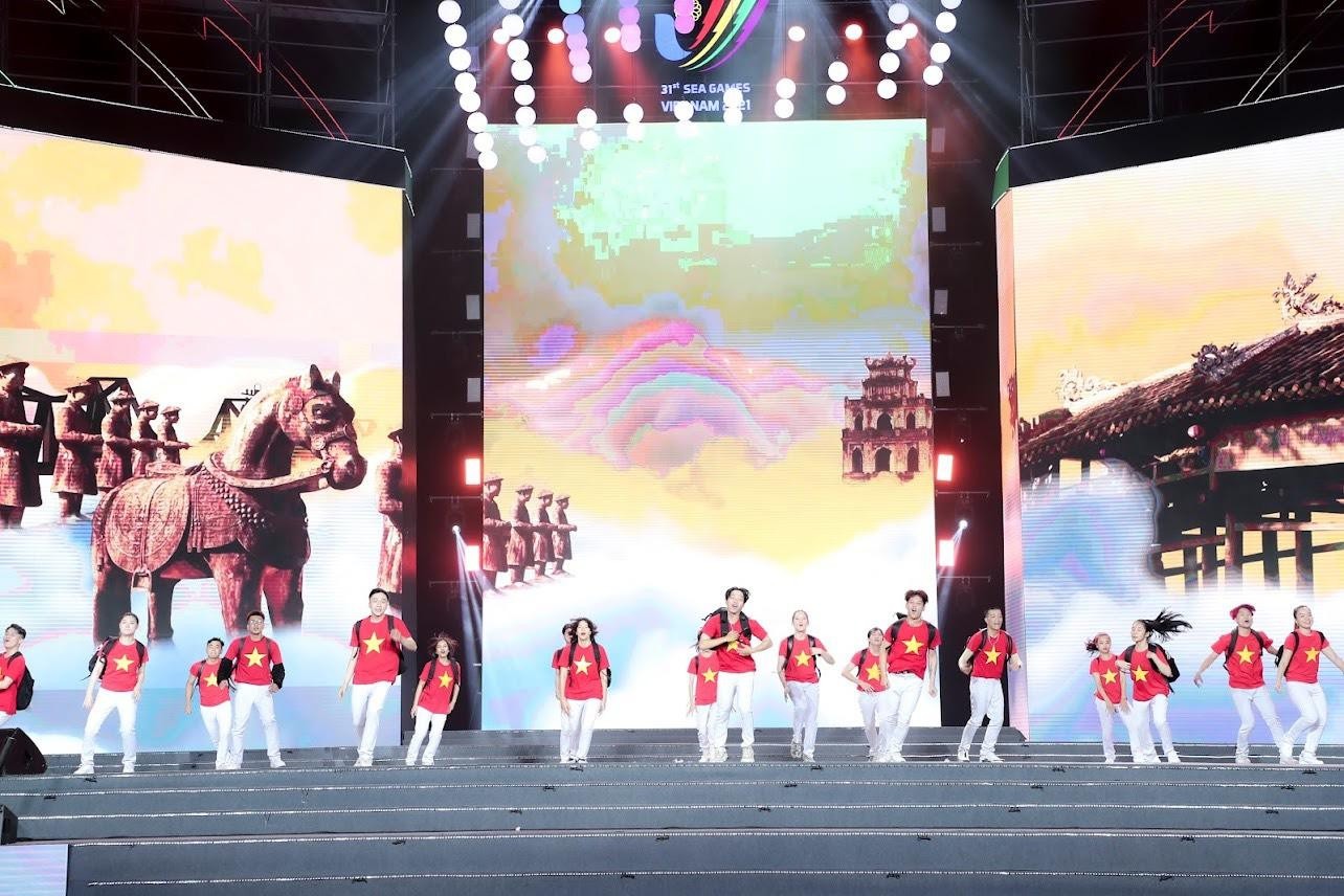 Chương trình Bế mạc sẽ là địp dể gửi lời chào nồng hậu, quảng bá hình ảnh đất nước Việt Nam tới bạn bè quốc tế, đồng thời lan tỏa tinh thần &quot;Hội tụ để tỏa sáng&quot;-chủ đề của chương trình Bế mạc SEA Games 31.
