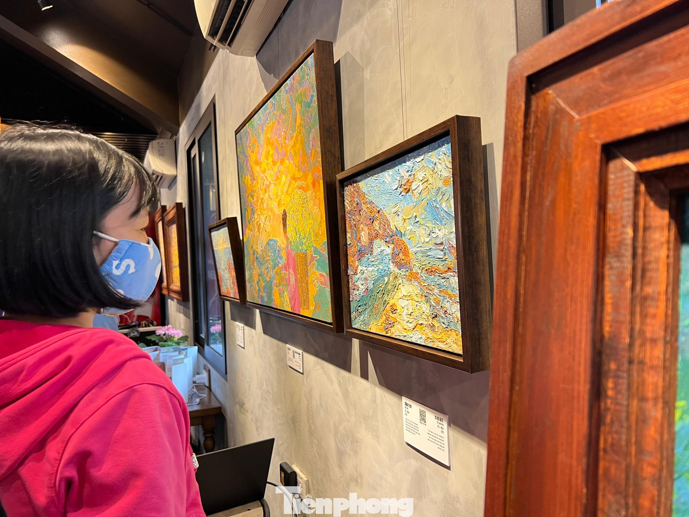 Tác phẩm của Thanh Vũ luôn muốn truyền cảm hứng và năng lượng tích cực cho giới trẻ. Ảnh: NGUYÊN KHÁNH