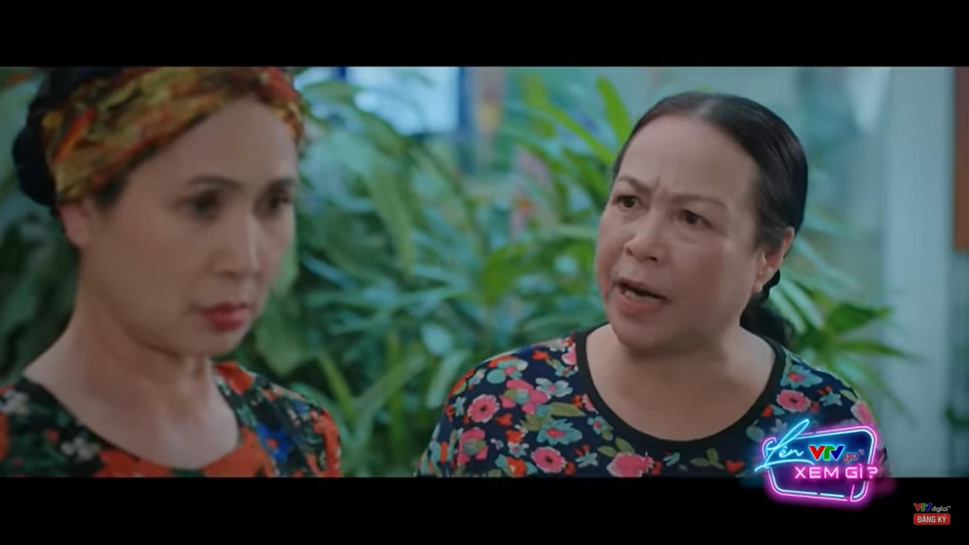 Bà Nga thẳng thắn nói bà Hiền vừa phải còn để đức cho cháu. Bà Nga thẳng thắn nói bà Hiền vừa phải còn để đức cho cháu.