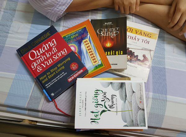 Nữ sinh Ngoại thương mắc ung thư: Hãy rời xa điện thoại ảnh 3