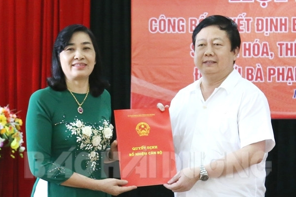 Điều động, bổ nhiệm nhân sự 8 tỉnh thành ảnh 4