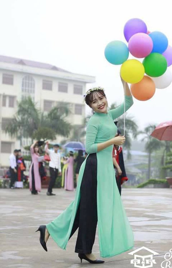 Nữ sinh Ngoại thương mắc ung thư: Hãy rời xa điện thoại ảnh 1