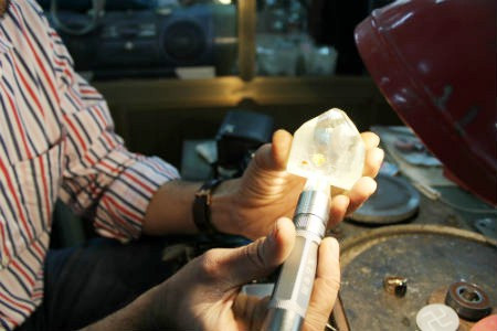 Nó độc đáo bởi trong quan niệm của người chơi: Nhất nhân, nhị vật..