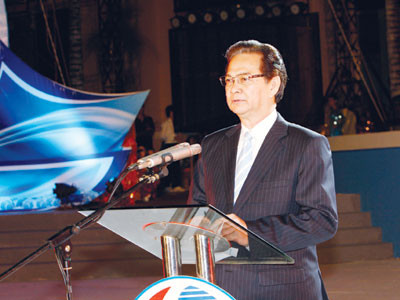 Thủ tướng Nguyễn Tấn Dũng phát biểu tại buổi lễ