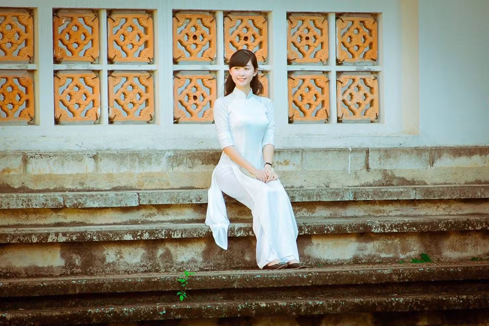 Xúc động kỉ niệm ngày còn đi học của thí sinh HHVN ảnh 1