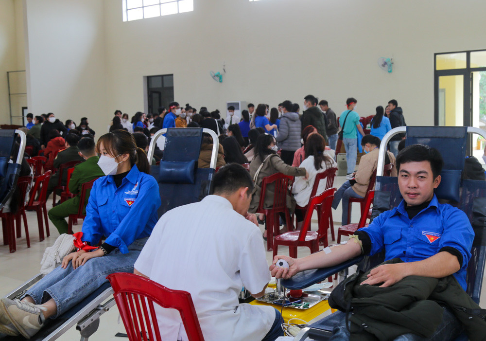 Trong số các đoàn viên thanh niên trên địa bàn có những người đã hiến máu rất nhiều lần ở chương trình Chủ nhật Đỏ được tổ chức tại Quảng Bình