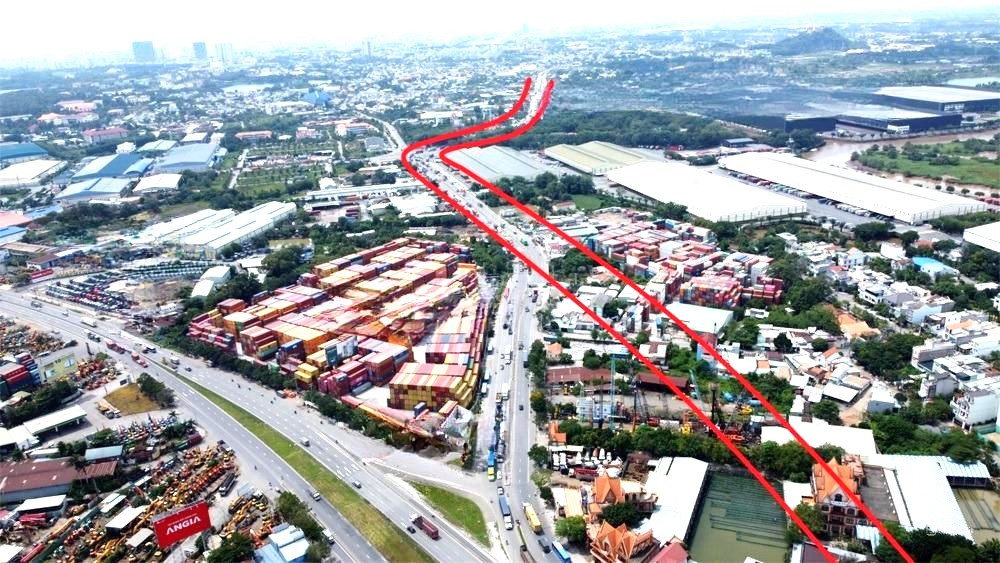 Nút giao Tân Vạn được đánh giá là một trong những nút giao phức tạp nhất Việt Nam khi kết nối những tuyến đường huyết mạch như ĐT.743, Mỹ Phước Tân Vạn, Vành đai 3 TPHCM và Xa lộ Hà Nội. Nút giao Tân Vạn được đánh giá là một trong những nút giao phức tạp nhất Việt Nam khi kết nối những tuyến đường huyết mạch như ĐT.743, Mỹ Phước Tân Vạn, Vành đai 3 TPHCM và Xa lộ Hà Nội.