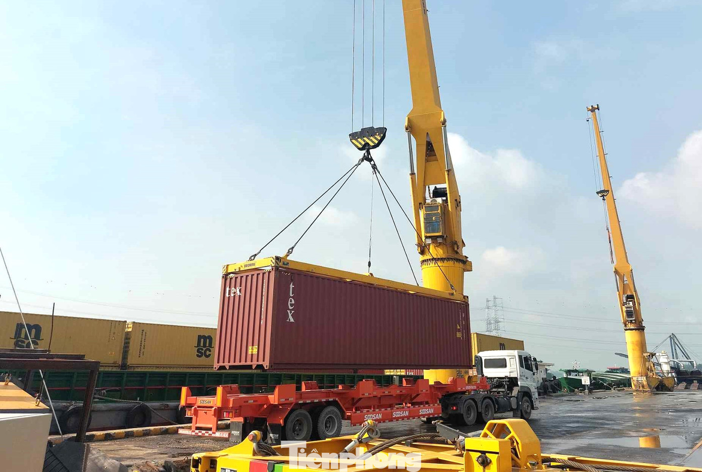 Cảng Thạnh Phước được đưa vào hoạt động giai đoạn 1 từ năm 2012 đến nay đã và đang nâng cấp Cảng Thạnh Phước được đưa vào hoạt động giai đoạn 1 từ năm 2012 đến nay đã và đang nâng cấp