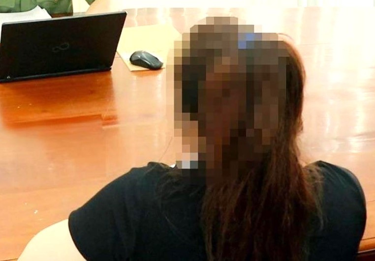 Nạn nhân trình bày về việc bị lừa mất hơn 2 tỷ đồng Nạn nhân trình bày về việc bị lừa mất hơn 2 tỷ đồng