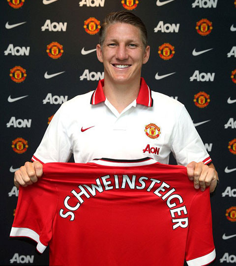 Schweinsteiger & Schneiderlin ra mắt trong màu áo M.U ảnh 2