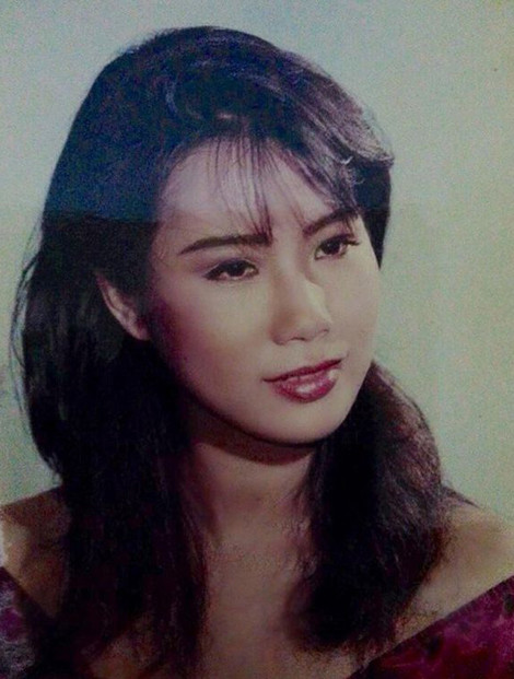 Á hậu đầu tiên được phong tặng danh hiệu NSƯT ảnh 1