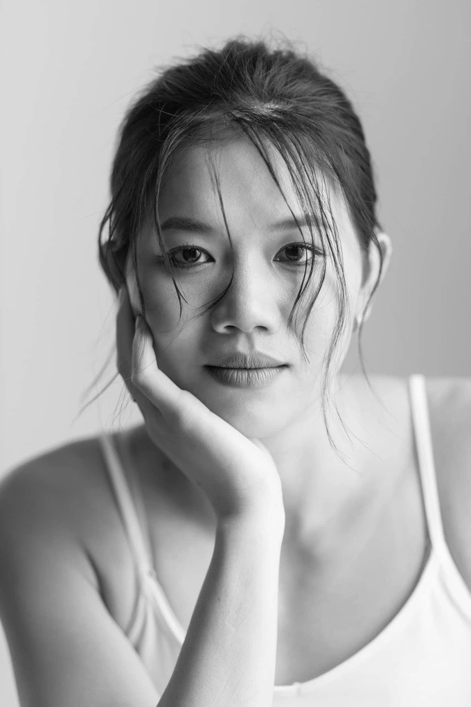 Ánh Viên của hiện tại biết trang điểm, mặc váy và đi giày cao gót. Thậm chí, cô còn không ngại "biến hình" xinh đẹp trên TikTok (Ảnh: FBNV). Ánh Viên của hiện tại biết trang điểm, mặc váy và đi giày cao gót. Thậm chí, cô còn không ngại "biến hình" xinh đẹp trên TikTok (Ảnh: FBNV).