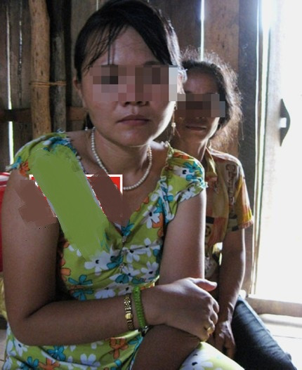 Nhiều người phụ nữ khu Tây, Sơn Tịnh kể lại câu chuyện đau lòng 