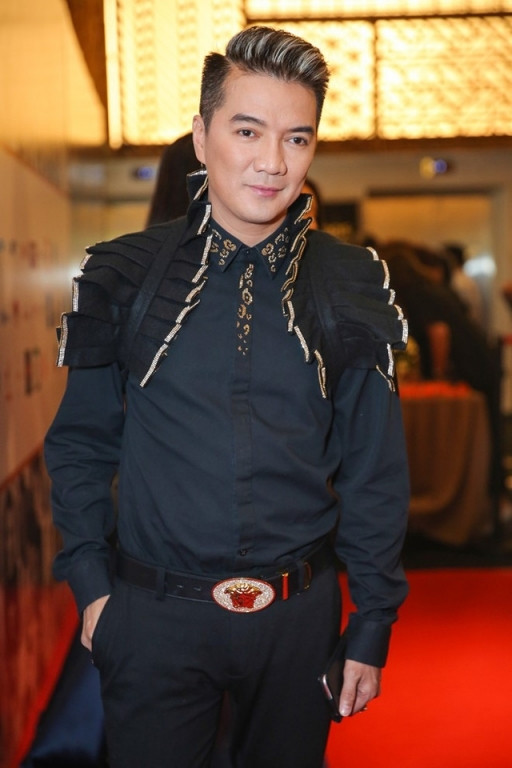 Đàm Vĩnh Hưng: Tốt nhất là Đông Hùng phải báo công an! ảnh 1