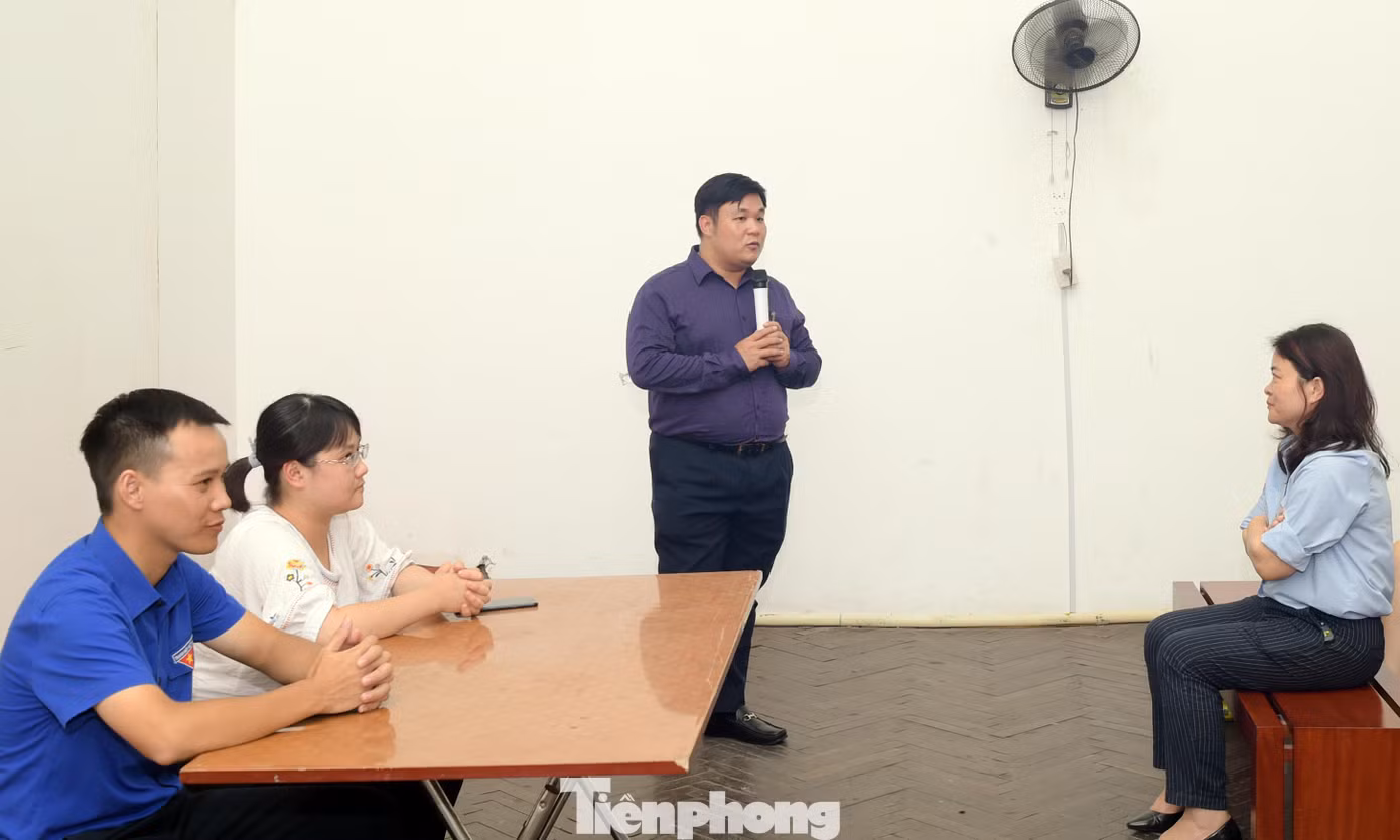 Anh Nguyễn Thái An phát biểu tại buổi sinh hoạt.