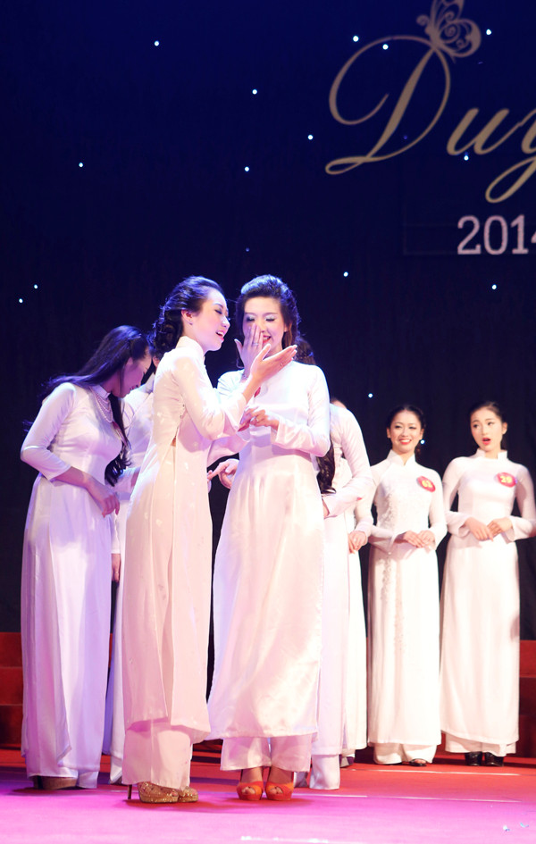 Nữ sinh Việt Đức đoạt Hoa khôi Duyên dáng Hà thành ảnh 11