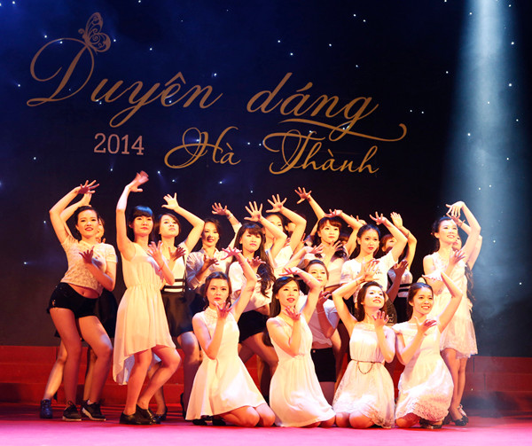 Nữ sinh Việt Đức đoạt Hoa khôi Duyên dáng Hà thành ảnh 12