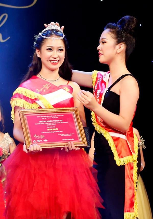 Nữ sinh Việt Đức đoạt Hoa khôi Duyên dáng Hà thành ảnh 2