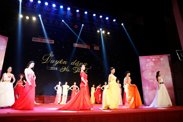Nữ sinh Việt Đức đoạt Hoa khôi Duyên dáng Hà thành ảnh 7