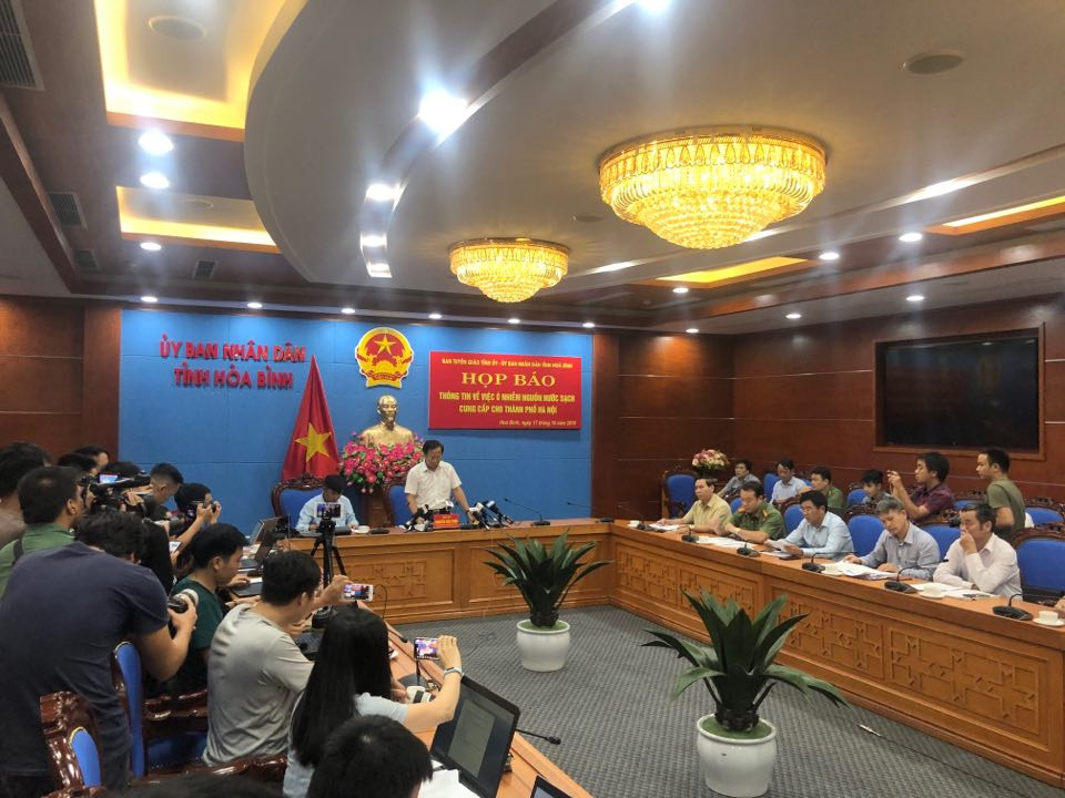 Nước sạch sông Đà chưa biết bao giờ đảm bảo cho việc ăn uống ảnh 6