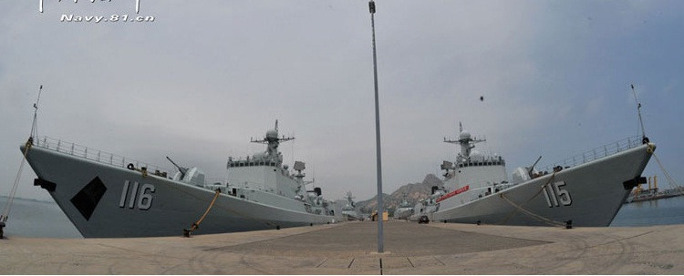 Hai tàu khu trục tên lửa Type 051C của Trung Quốc là Thẩm Dương (115) và Thạch Gia Trang (116). Hai tàu khu trục tên lửa Type 051C của Trung Quốc là Thẩm Dương (115) và Thạch Gia Trang (116)