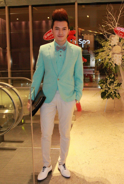 Ngọc Trinh thú nhận 'trên mặc đồ hiệu, dưới diện váy nhái' ảnh 12