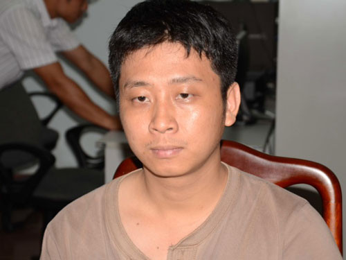 Triệt phá ổ nhóm kinh doanh phim khiêu dâm cực lớn ở Huế ảnh 1