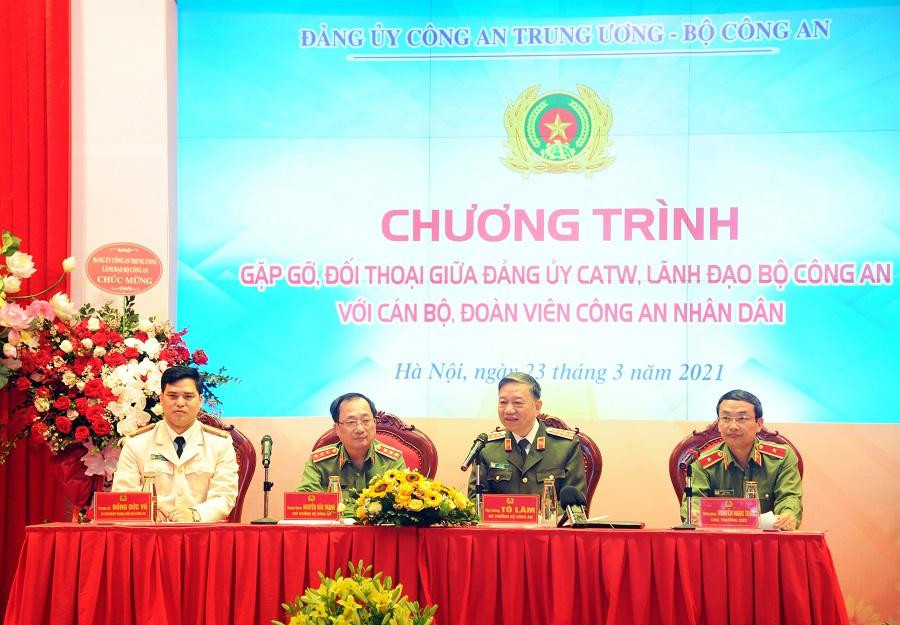 Đoàn Thanh niên Bộ Công an tham mưu tổ chức chương trình đối thoại giữa đồng chí Bí thư Đảng ủy Công an Trung ương với đoàn viên thanh niên CAND (tháng 3/2021). Đoàn Thanh niên Bộ Công an tham mưu tổ chức chương trình đối thoại giữa đồng chí Bí thư Đảng ủy Công an Trung ương với đoàn viên thanh niên CAND (tháng 3/2021).