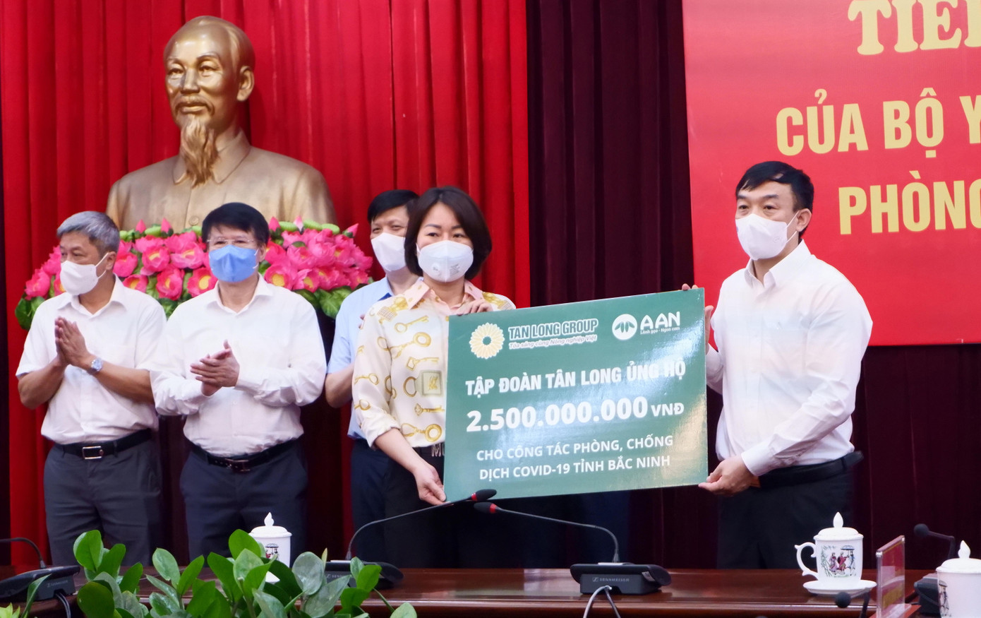 Tập đoàn Tân Long chung tay cùng Bắc Ninh chống dịch Covid-19