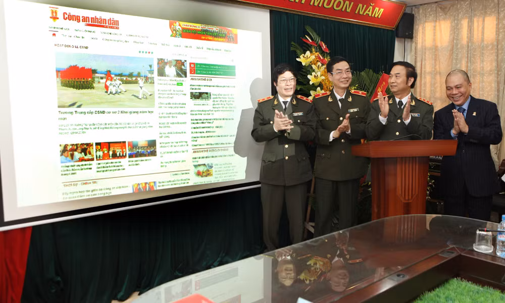 Báo Công an Nhân dân điện tử ra phiên bản mới ảnh 1