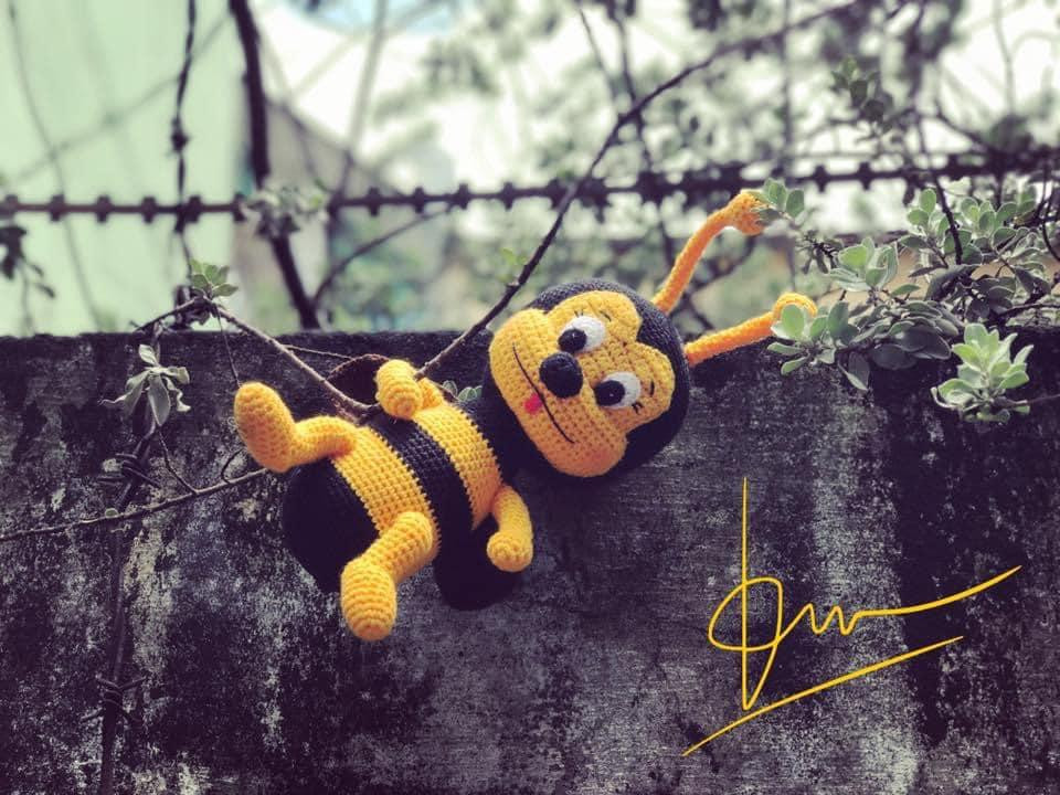 Anh Quang nhanh chóng bắt trend &quot;chị ong nâu thất tình&quot;