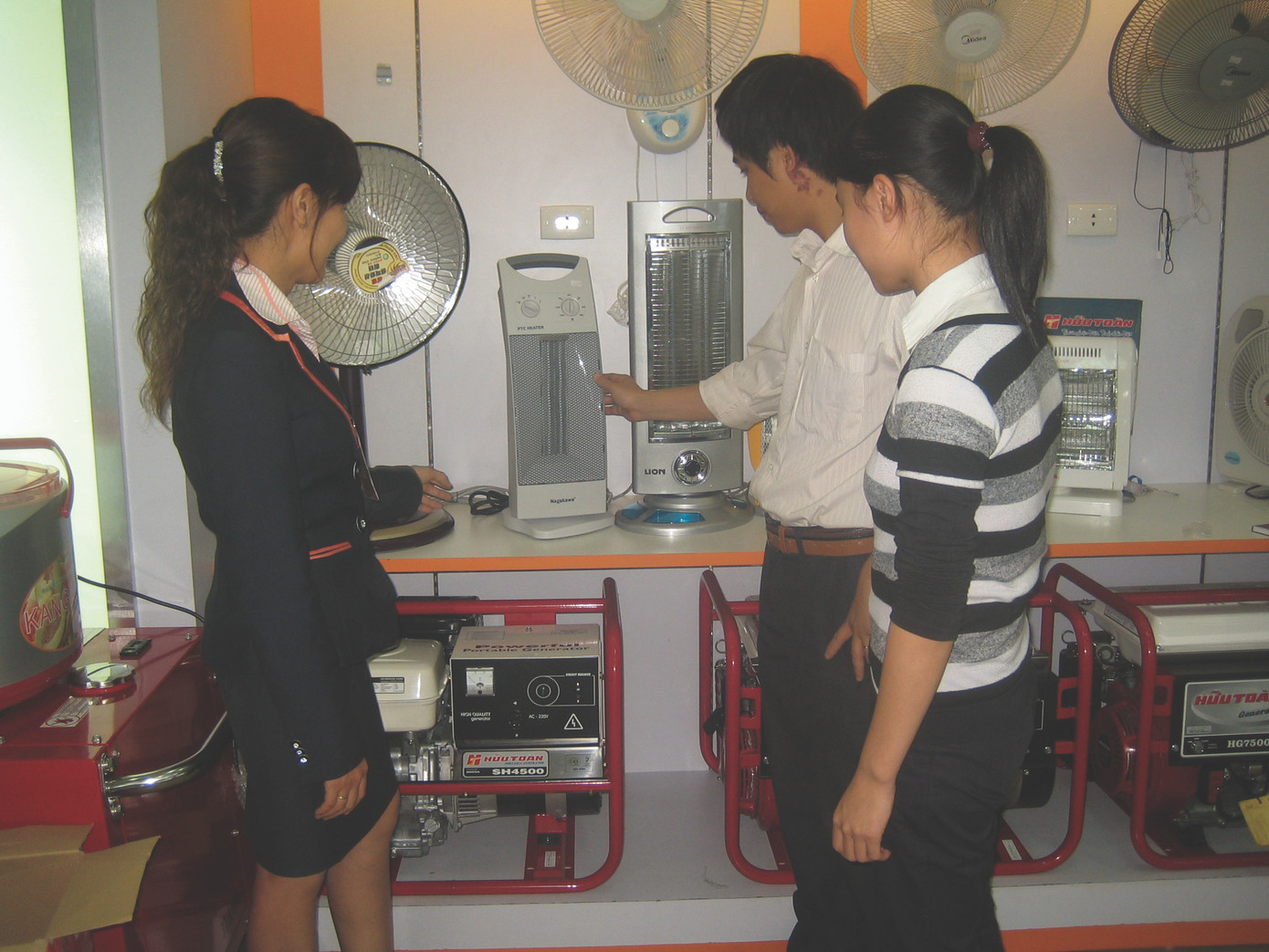 Lò sưởi phất nhờ đợt rét đậm