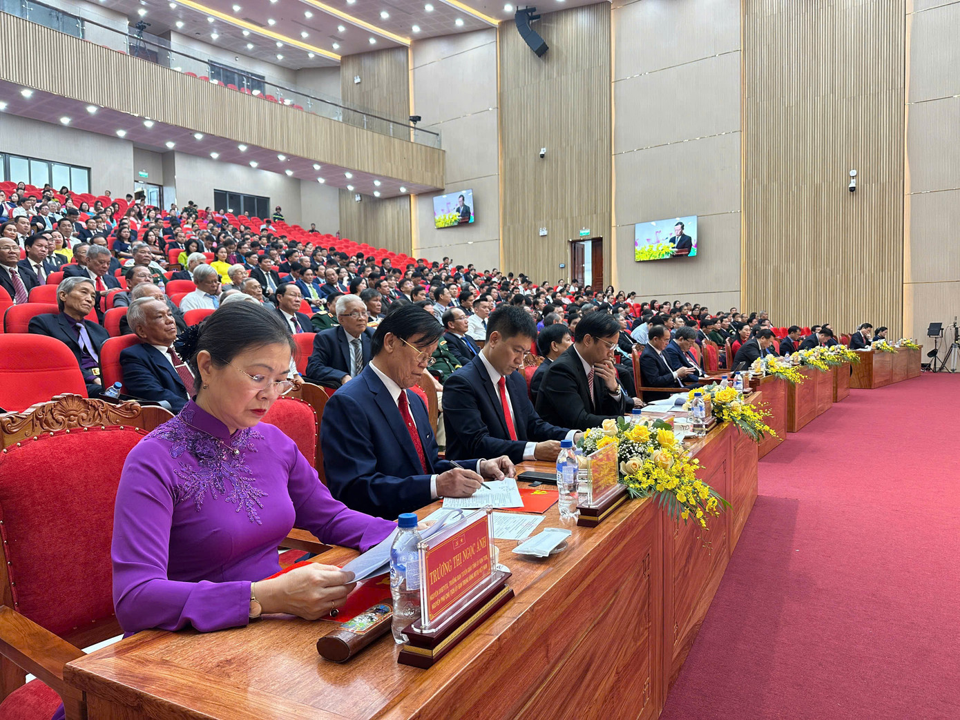 Quang cảnh buổi lễ. Quang cảnh buổi lễ.