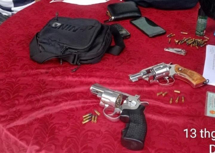 Một số tang vật. Ảnh: (LP)