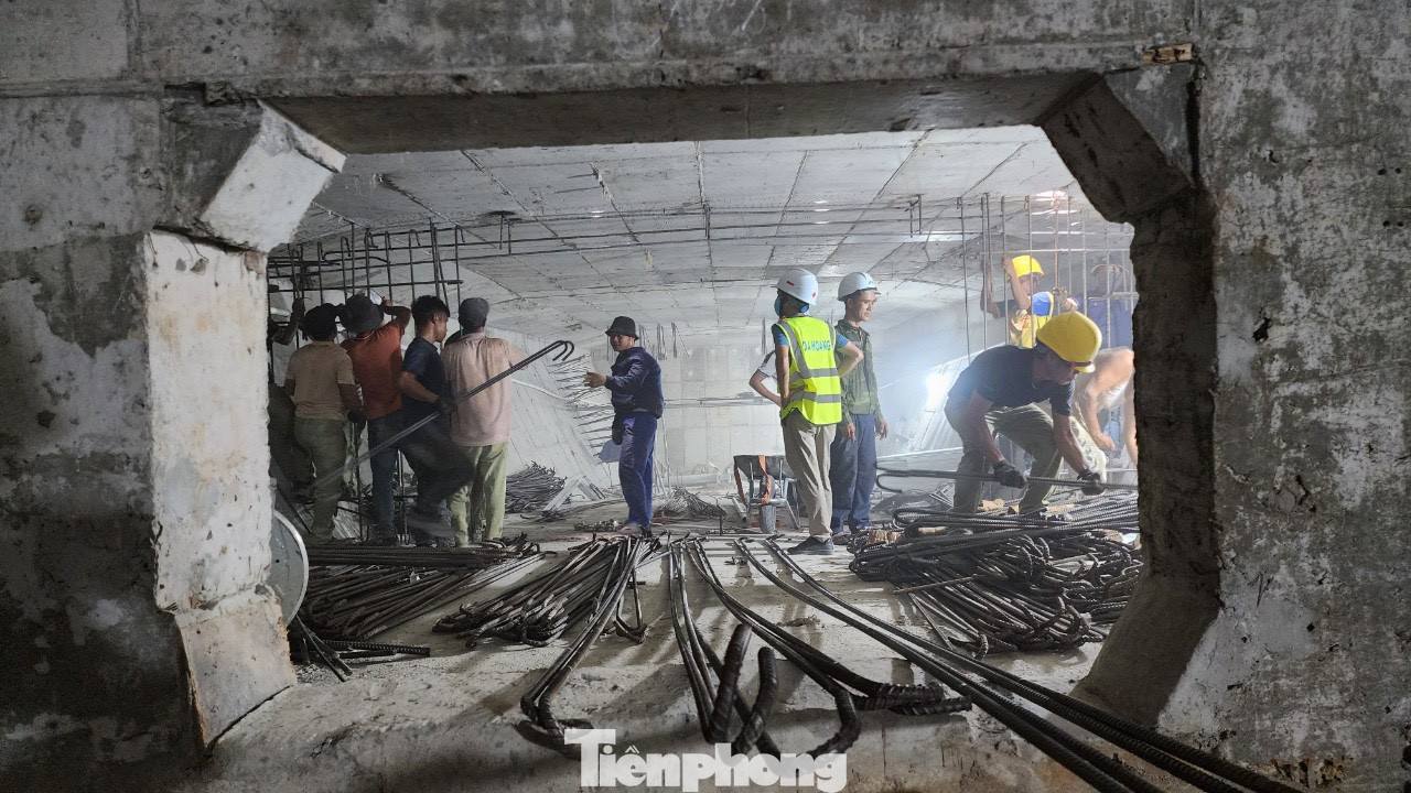 Cầu Trà Khúc 2 có 27 nhịp, trong đó có 5 nhịp chính đúc hẫng cân bằng dạng khung. Công tác sửa chữa tập trung tại 5 nhịp chính từ N19 đến N23. Năm nhịp này được thiết kế dạng dầm hộp đúc hẫng (48m+3*78m+48m), các dây cáp dự ứng lực trong lòng hộp được thiết kế để tăng khả năng chịu tải của cầu.