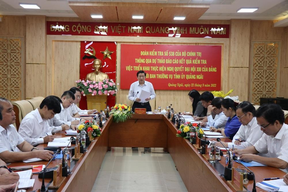 Ủy viên Bộ Chính trị, Bí thư Trung ương Đảng, Trưởng ban Nội chính Trung ương Phan Đình Trạc làm việc với Ban Thường vụ Tỉnh ủy Quảng Ngãi. Ủy viên Bộ Chính trị, Bí thư Trung ương Đảng, Trưởng ban Nội chính Trung ương Phan Đình Trạc làm việc với Ban Thường vụ Tỉnh ủy Quảng Ngãi.