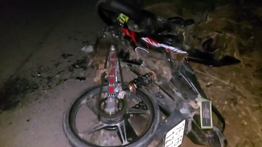 Phương tiện hư hỏng nặng.