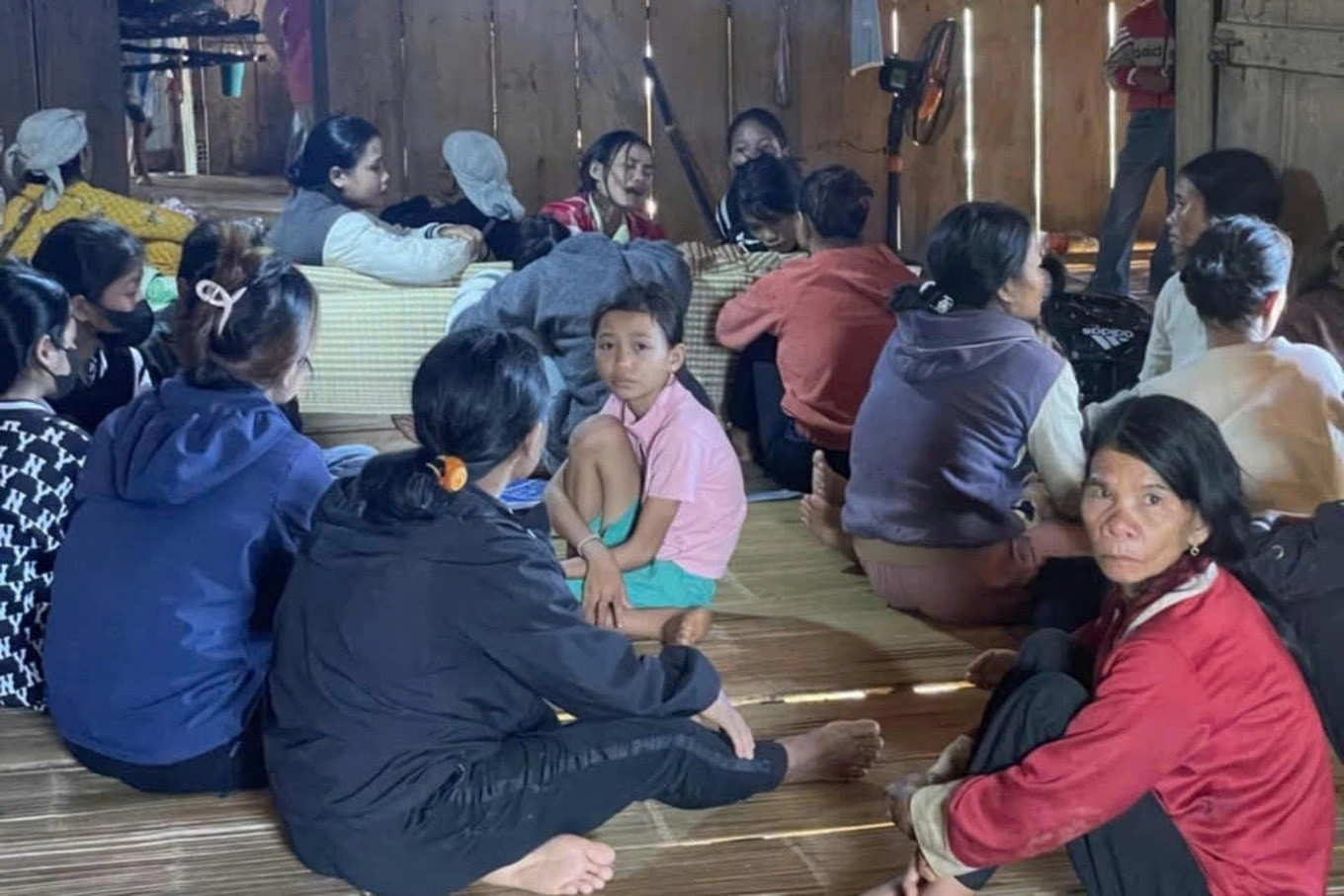 Thi thể em Đ.V.S. được bàn giao cho gia đình lo hậu sự.