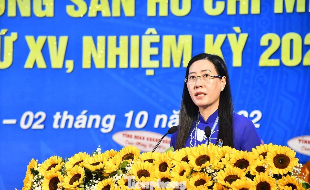 Bà Bùi Thị Quỳnh Vân - Bí thư Tỉnh ủy Quảng Ngãi, phát biểu tại Đại hội