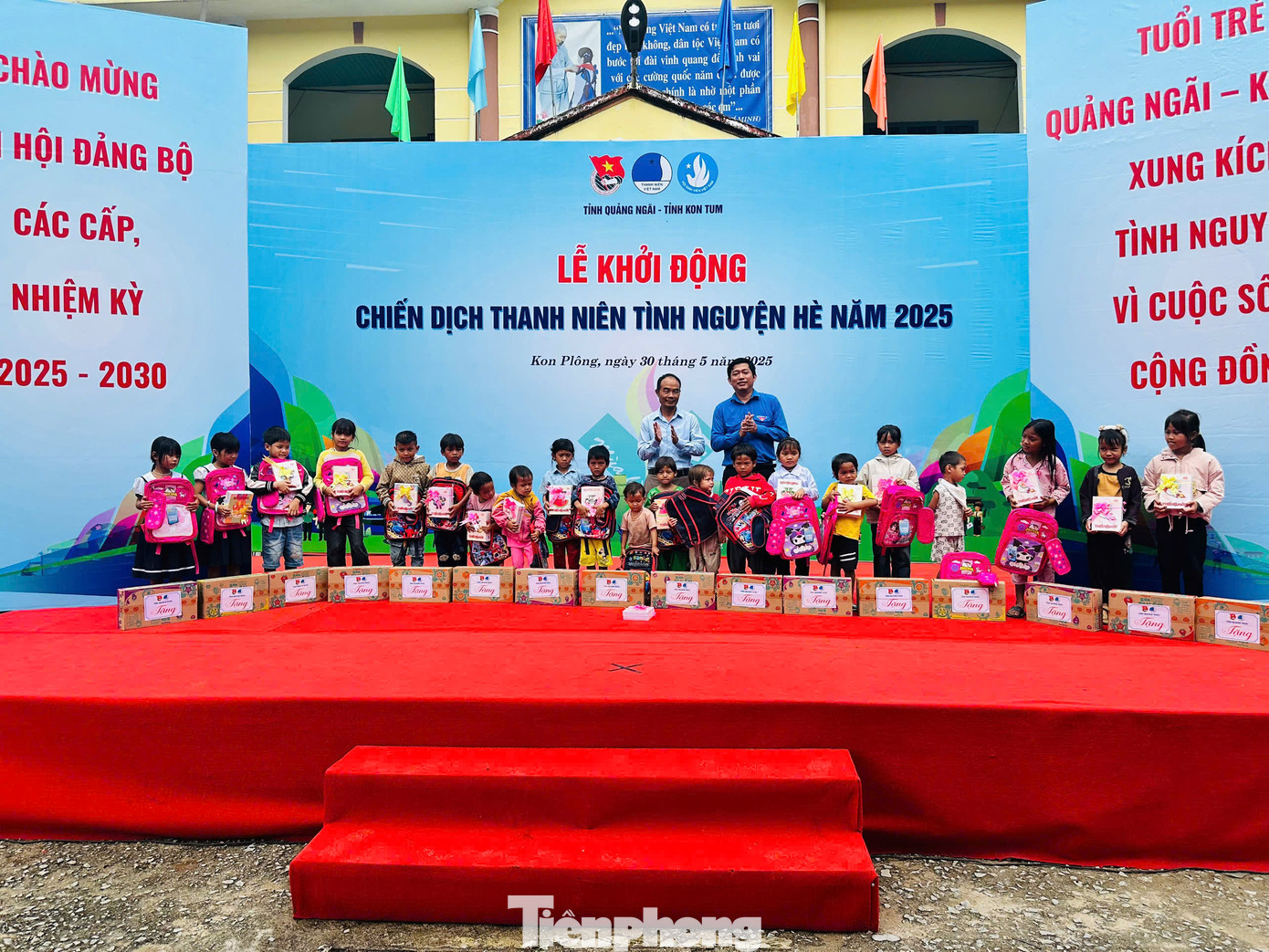 Tỉnh Đoàn Quảng Ngãi và Kon Tum khởi động Chiến dịch Thanh niên tình nguyện hè 2025 tại xã Đăk Nên (huyện Kon Plông). Tỉnh Đoàn Quảng Ngãi và Kon Tum khởi động Chiến dịch Thanh niên tình nguyện hè 2025 tại xã Đăk Nên (huyện Kon Plông).