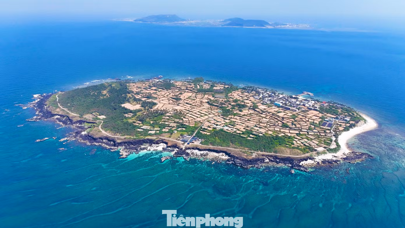 Đảo Bé (huyện Lý Sơn, tỉnh Quảng Ngãi).
