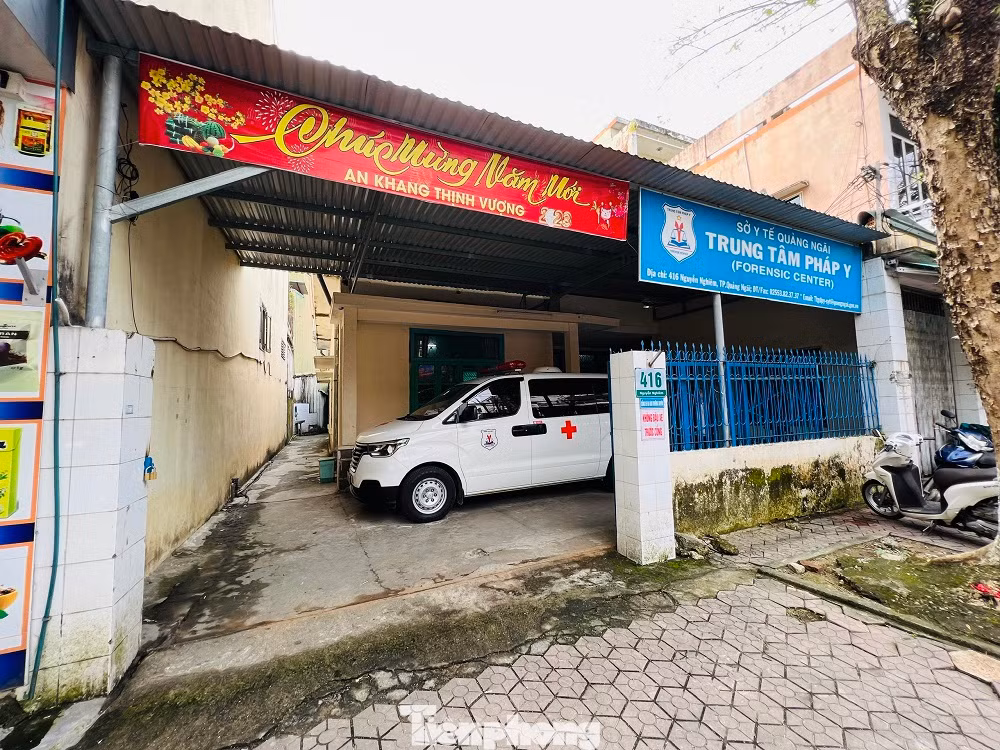 Trung tâm pháp y Quảng Ngãi có địa chỉ tại 416 tại đường Nguyễn Nghiêm, TP Quảng Ngãi.