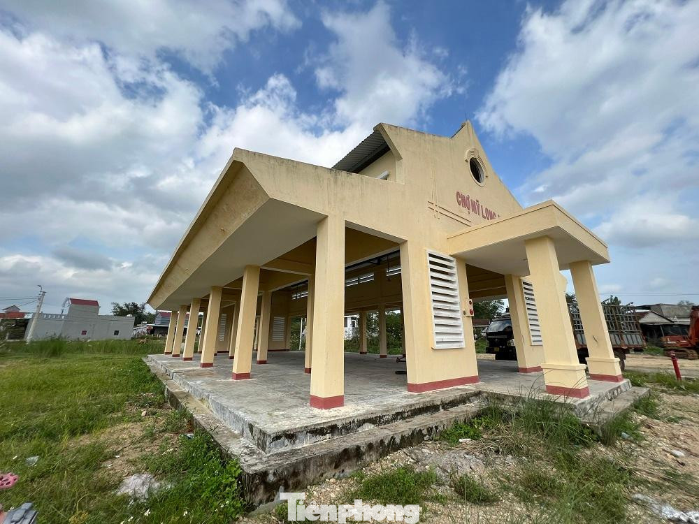 Chợ Mỹ Long An được đầu tư xây dựng với kinh phí 1,5 tỷ đồng, diện tích 2.700m2.