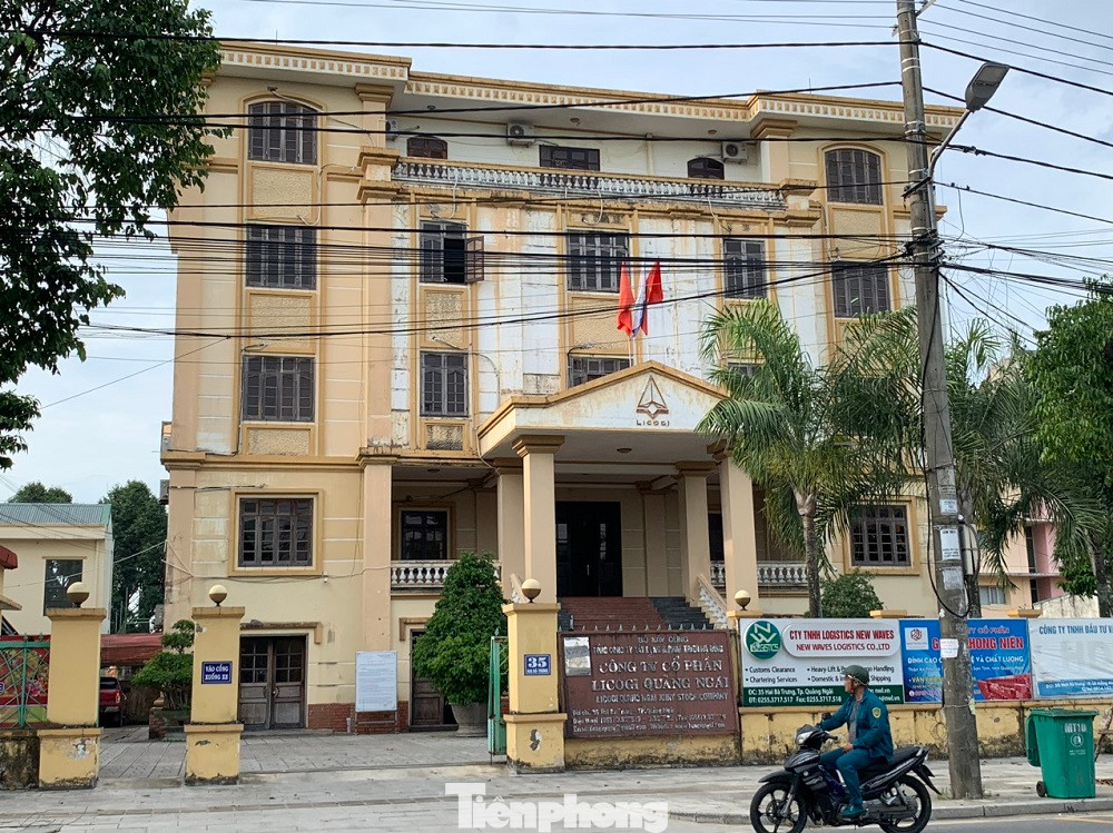 Công ty CP Licogi Quảng Ngãi chậm đóng trên 7,2 tỷ đồng, tương ứng với thời gian chậm đóng 54 tháng. Công ty CP Licogi Quảng Ngãi chậm đóng trên 7,2 tỷ đồng, tương ứng với thời gian chậm đóng 54 tháng.