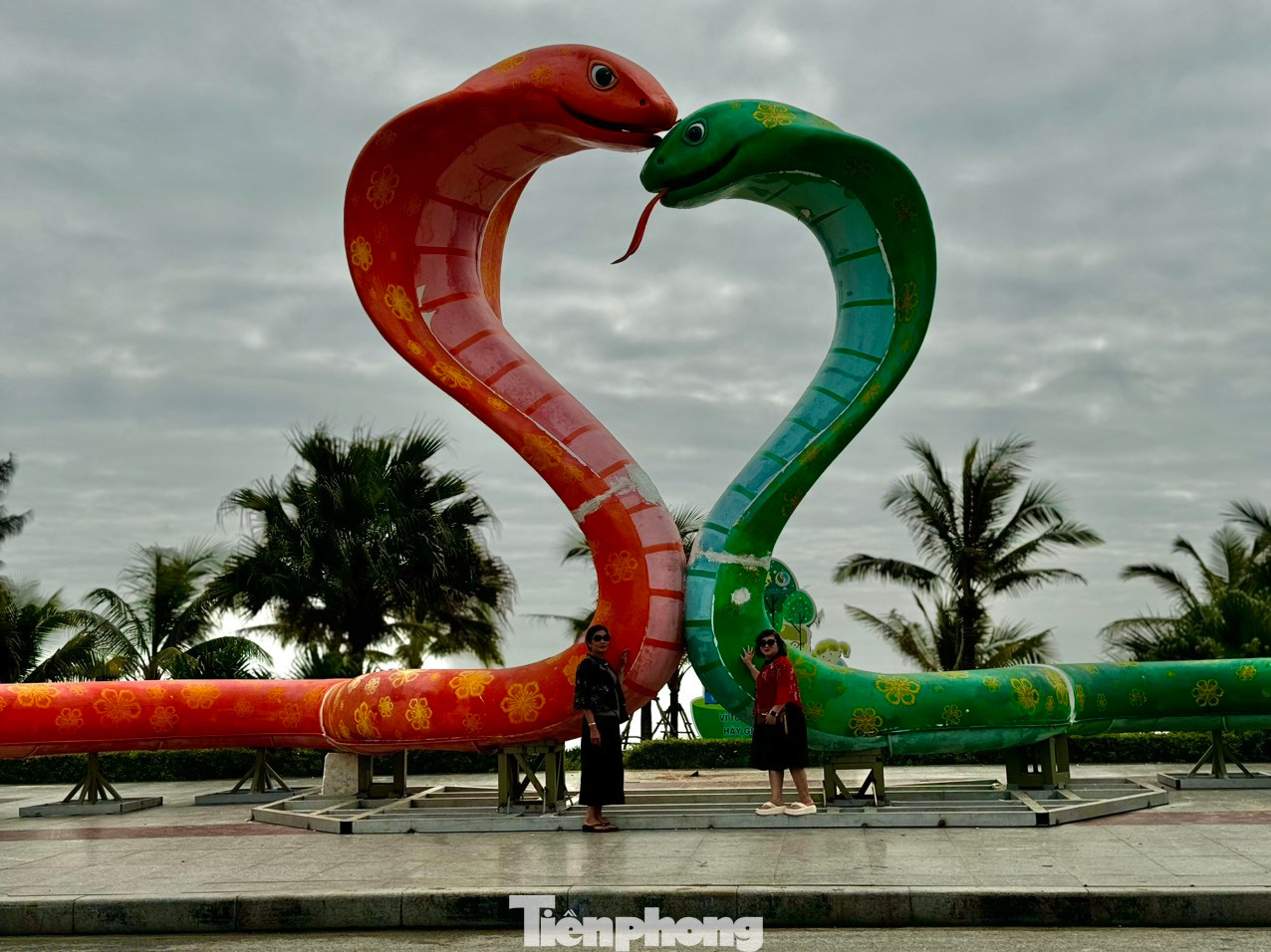 Việc đưa đôi linh vật này về đây, nhằm tạo điểm nhấn mới lạ cho du khách. Ảnh: Nguyễn Ngọc Việc đưa đôi linh vật này về đây, nhằm tạo điểm nhấn mới lạ cho du khách. Ảnh: Nguyễn Ngọc