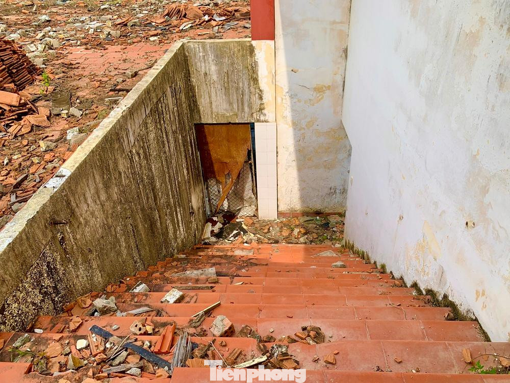 Theo thống kê, tại khu vực biển Mỹ Khê hiện còn 6 dự án được cấp phép đầu tư vào du lịch, dịch vụ. Thế nhưng, những dự án này trải qua nhiều năm, đều triển khai quá chậm hoặc không triển khai.