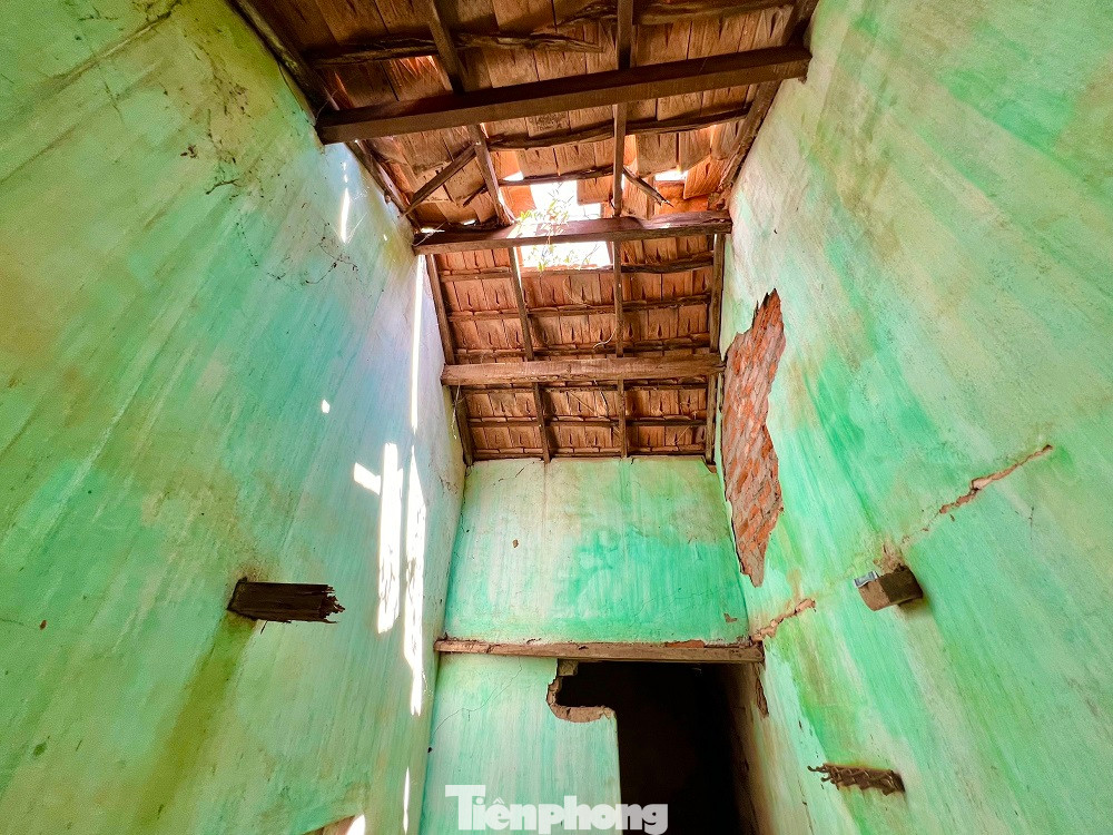 Chủ tịch UBND TP Quảng Ngãi Trà Thanh Danh cho biết, dự án Khu đô thị An Sơn nằm trong nhóm dự án khu đô thị, khu dân cư có vốn ngoài ngân sách. Nhóm này hiện có hơn 100 dự án đang gặp vướng mắc vì giao đất không qua đấu giá, đấu thầu theo quy định. Tỉnh đã thống kê và lập danh sách, kiến nghị Trung ương tìm cách tháo gỡ.