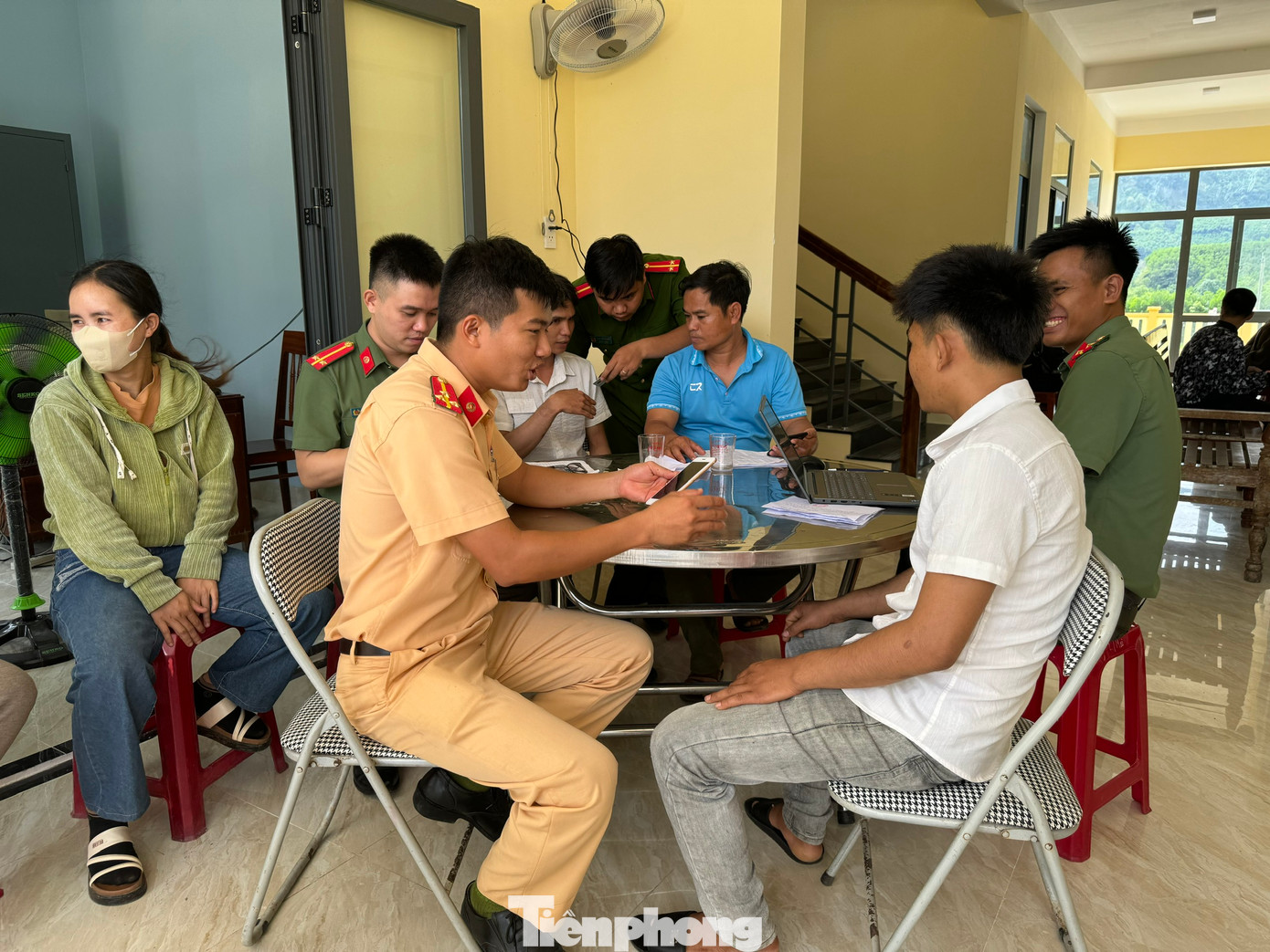 Tuổi trẻ Quảng Ngãi đã ra quân thực hiện nhiều công trình, phần việc ý nghĩa. Tuổi trẻ Quảng Ngãi đã ra quân thực hiện nhiều công trình, phần việc ý nghĩa.