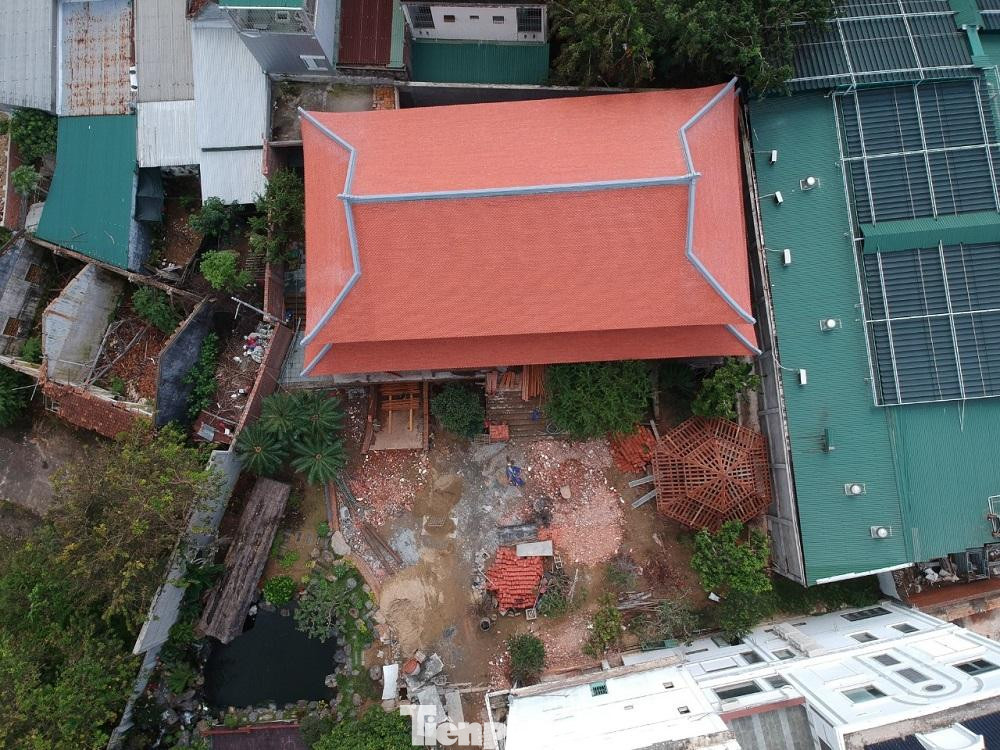 Phần diện tích lấn qua đất lúa.