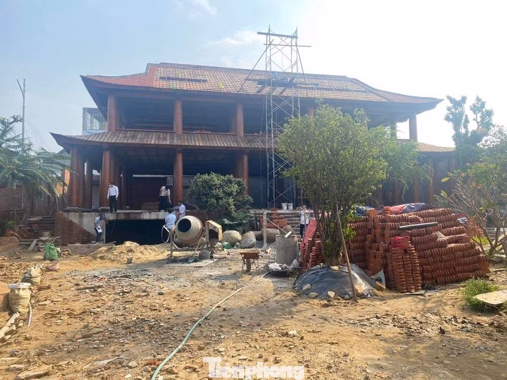 Hạng mục bị phát hiện xây dựng trái phép trên đất lúa và đất lấn chiếm của Nhà nước.